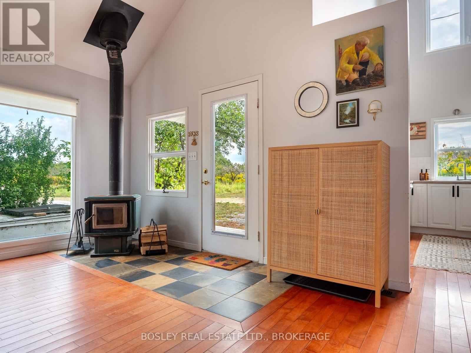 4 Firelane 10, Niagara-On-The-Lake, Ontario  L0S 1J0 - Photo 4 - X12420558