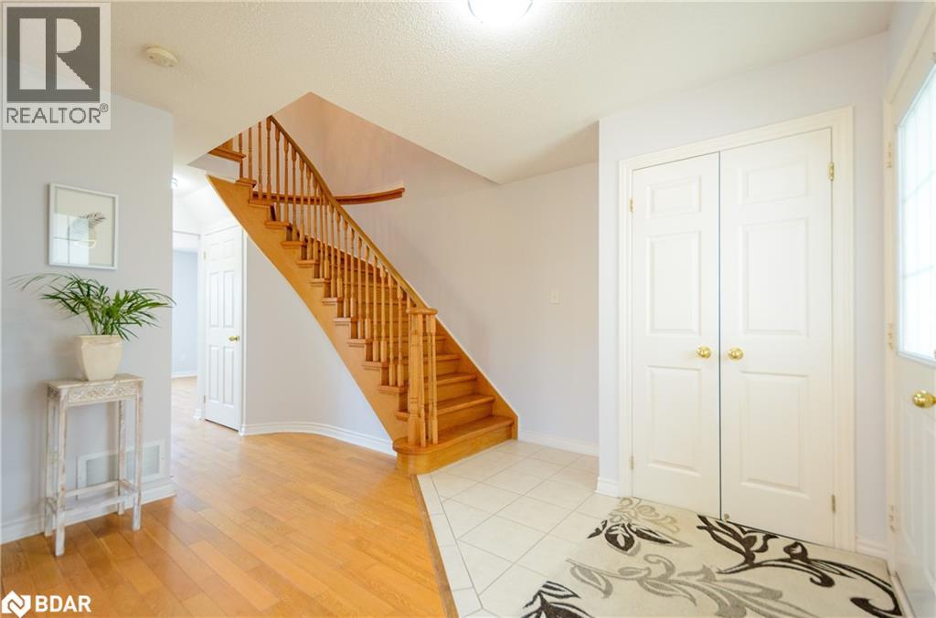 5 Brown Wood Drive, Barrie, Ontario  L4M 6N4 - Photo 15 - 40755112