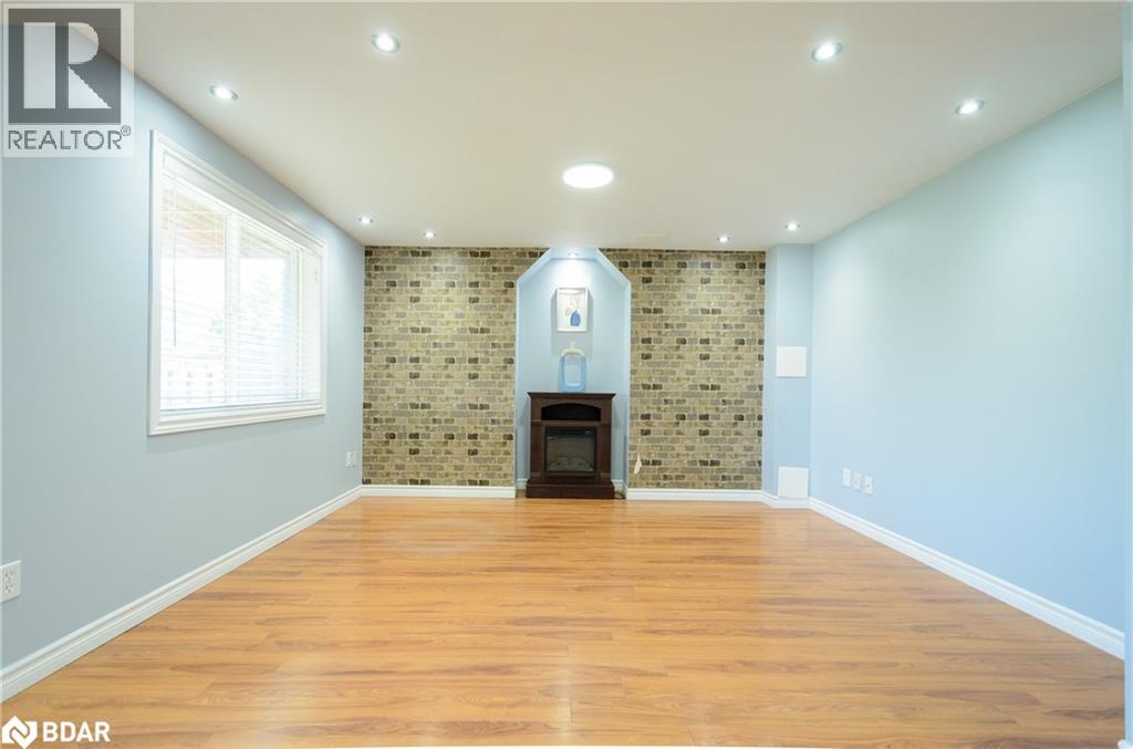 5 Brown Wood Drive, Barrie, Ontario  L4M 6N4 - Photo 23 - 40755112