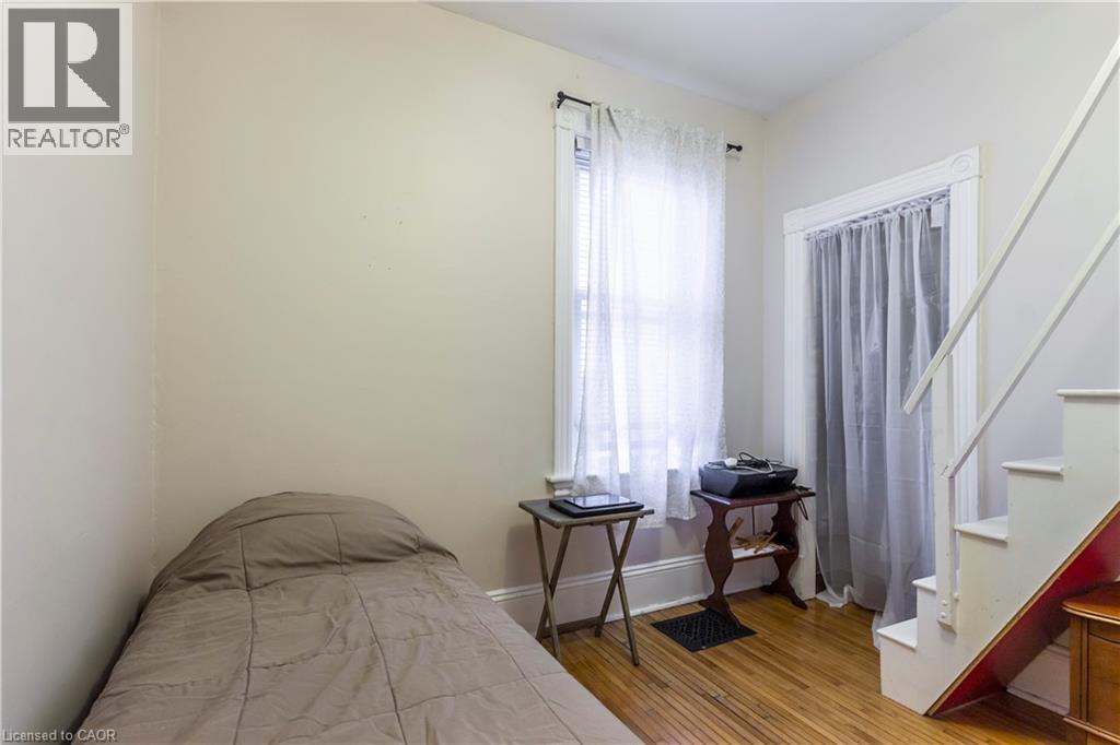 30 Dumfries Street, Cambridge, Ontario  N1S 1Y7 - Photo 13 - 40772249