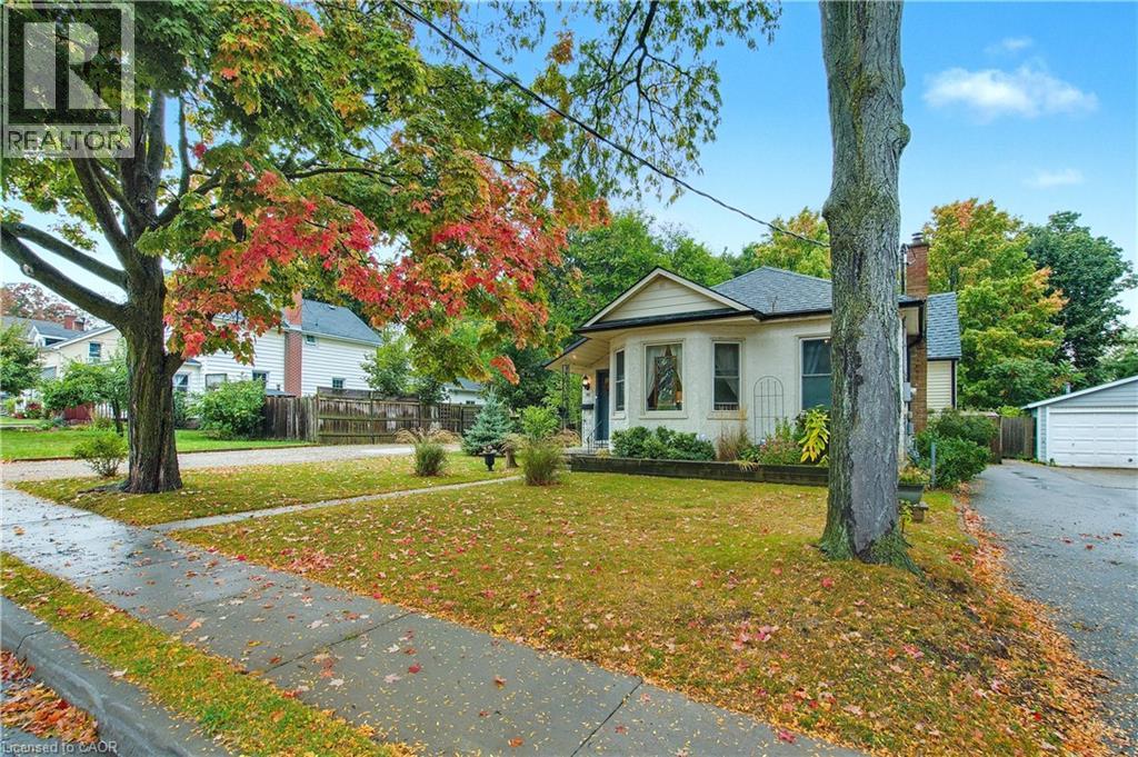 30 Dumfries Street, Cambridge, Ontario  N1S 1Y7 - Photo 2 - 40772249