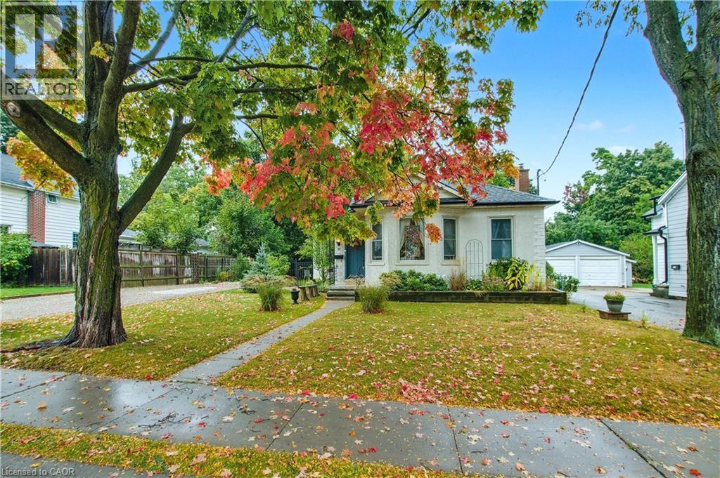 30 Dumfries Street, Cambridge, Ontario  N1S 1Y7 - Photo 3 - 40772249