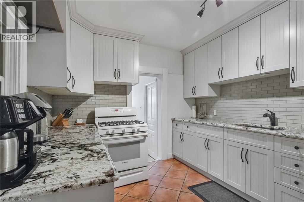 30 Dumfries Street, Cambridge, Ontario  N1S 1Y7 - Photo 18 - 40772249