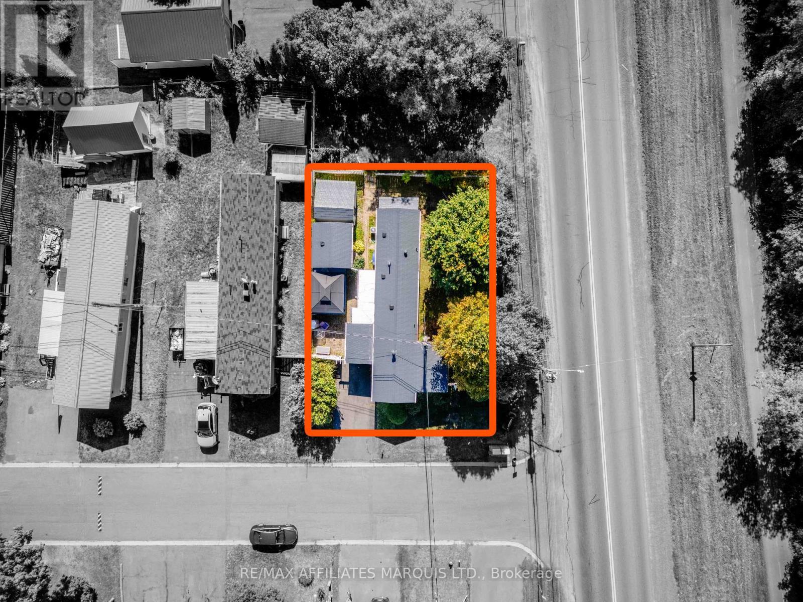 Unit 1 - 2201 Power Dam Drive, Cornwall, Ontario  K6J 5W5 - Photo 3 - X12420561