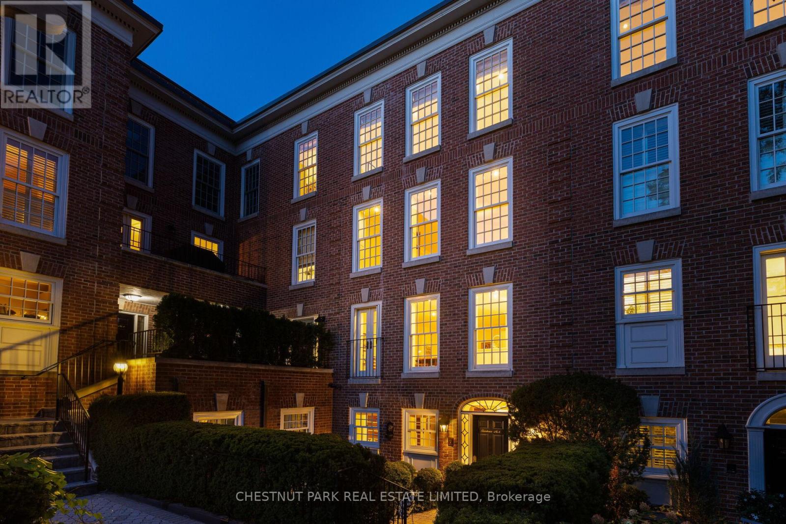 Th6 - 94 Crescent Road, Toronto, Ontario  M4W 1T5 - Photo 2 - C12420578