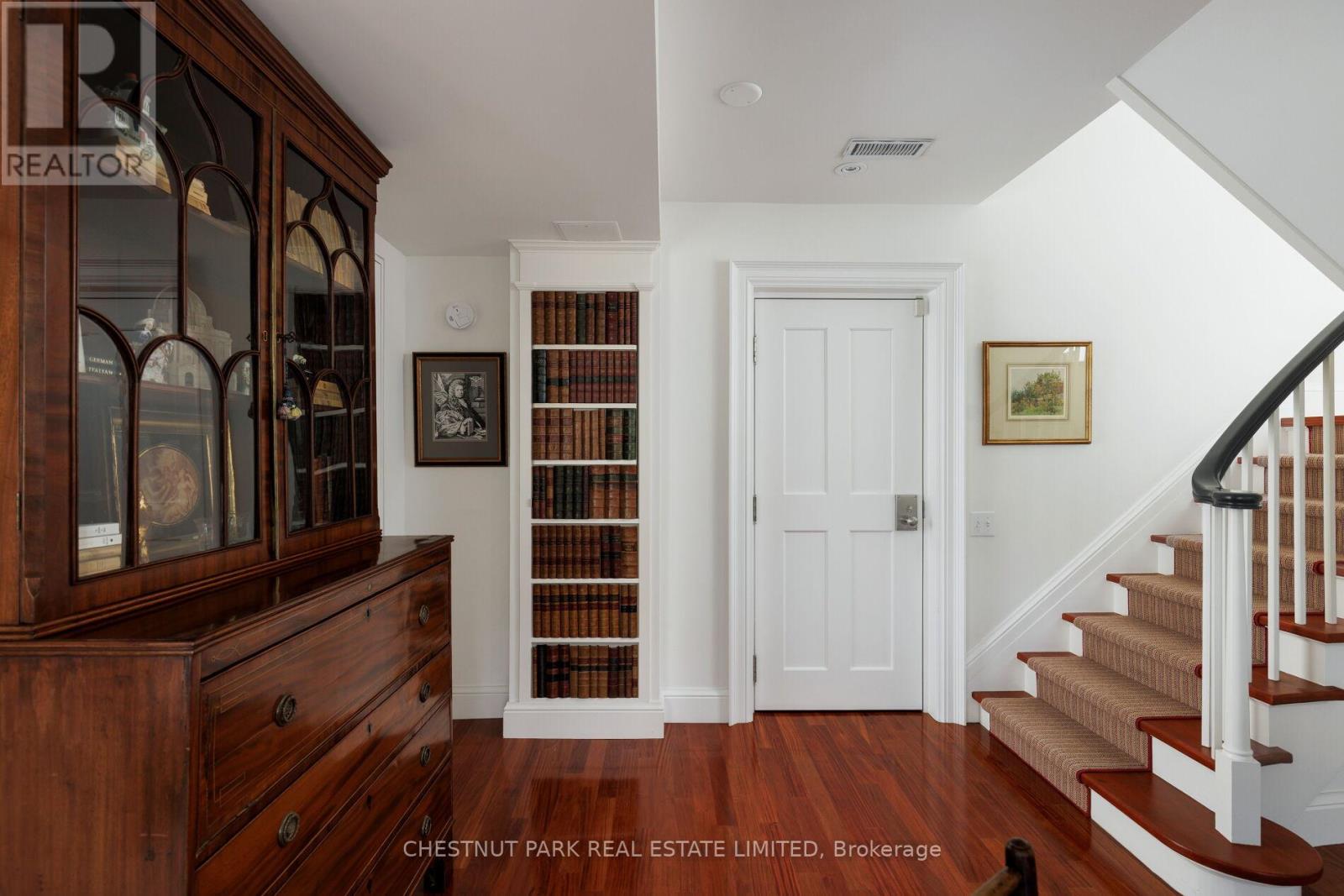 Th6 - 94 Crescent Road, Toronto, Ontario  M4W 1T5 - Photo 9 - C12420578