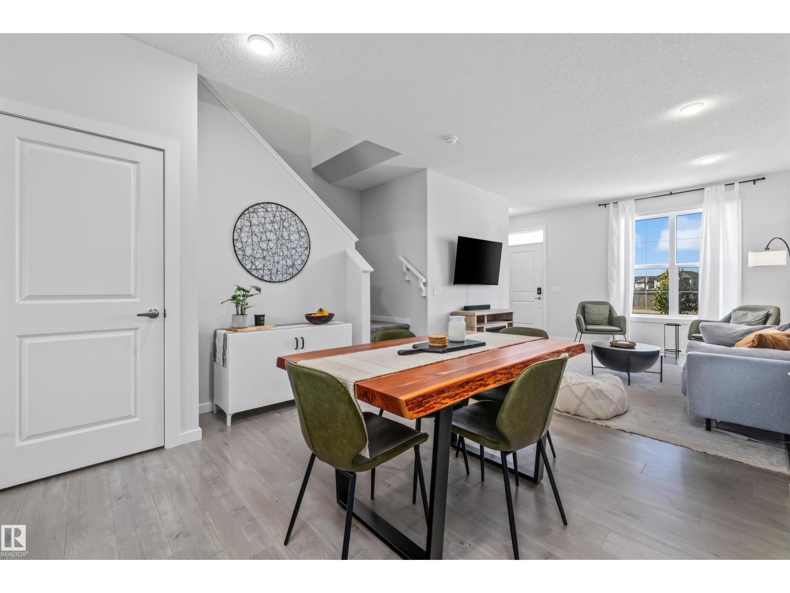 2097 Maple Rd Nw Nw, Edmonton, Alberta  T6J 1J2 - Photo 11 - E4459021