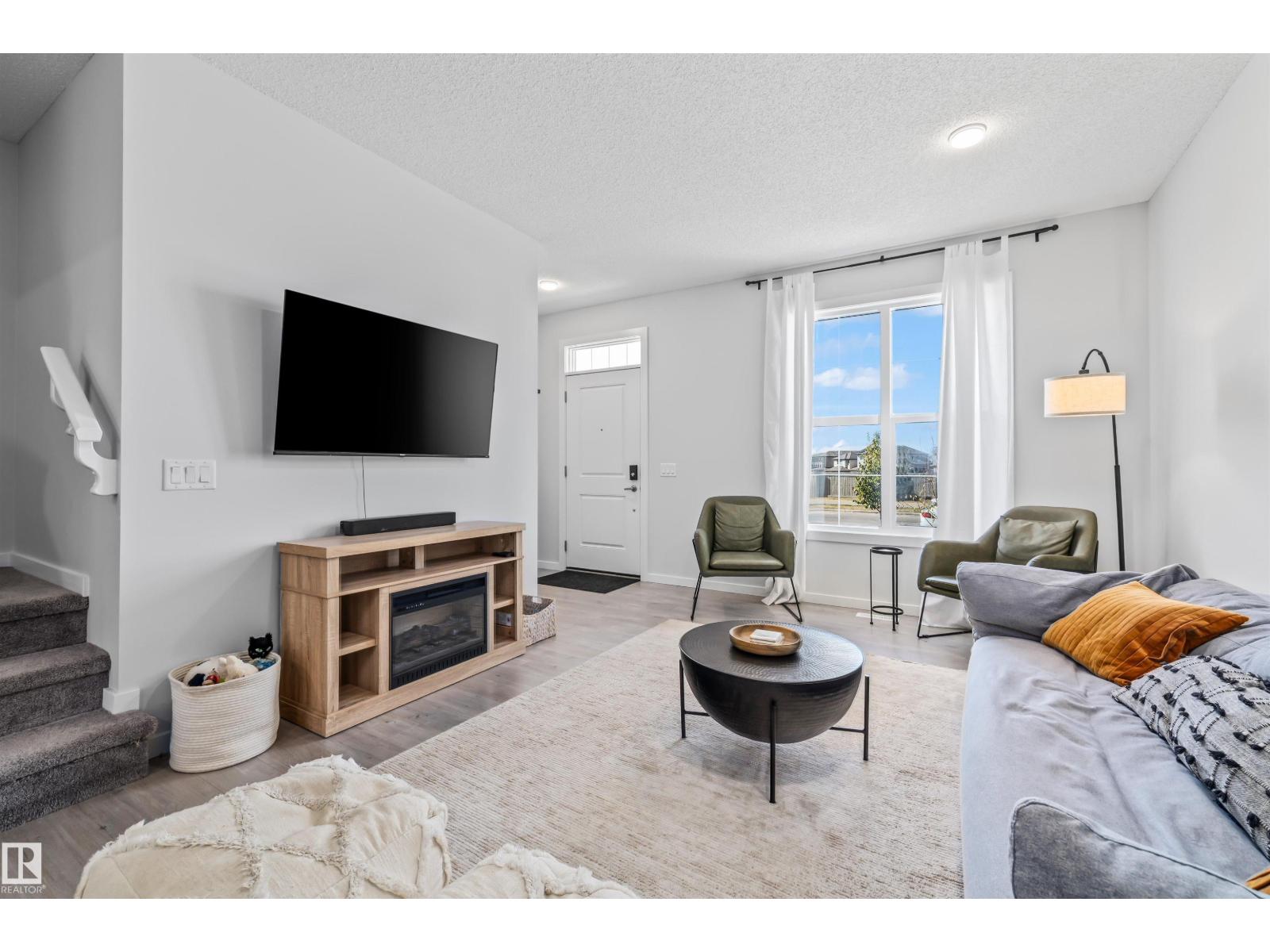 2097 Maple Rd Nw Nw, Edmonton, Alberta  T6J 1J2 - Photo 15 - E4459021