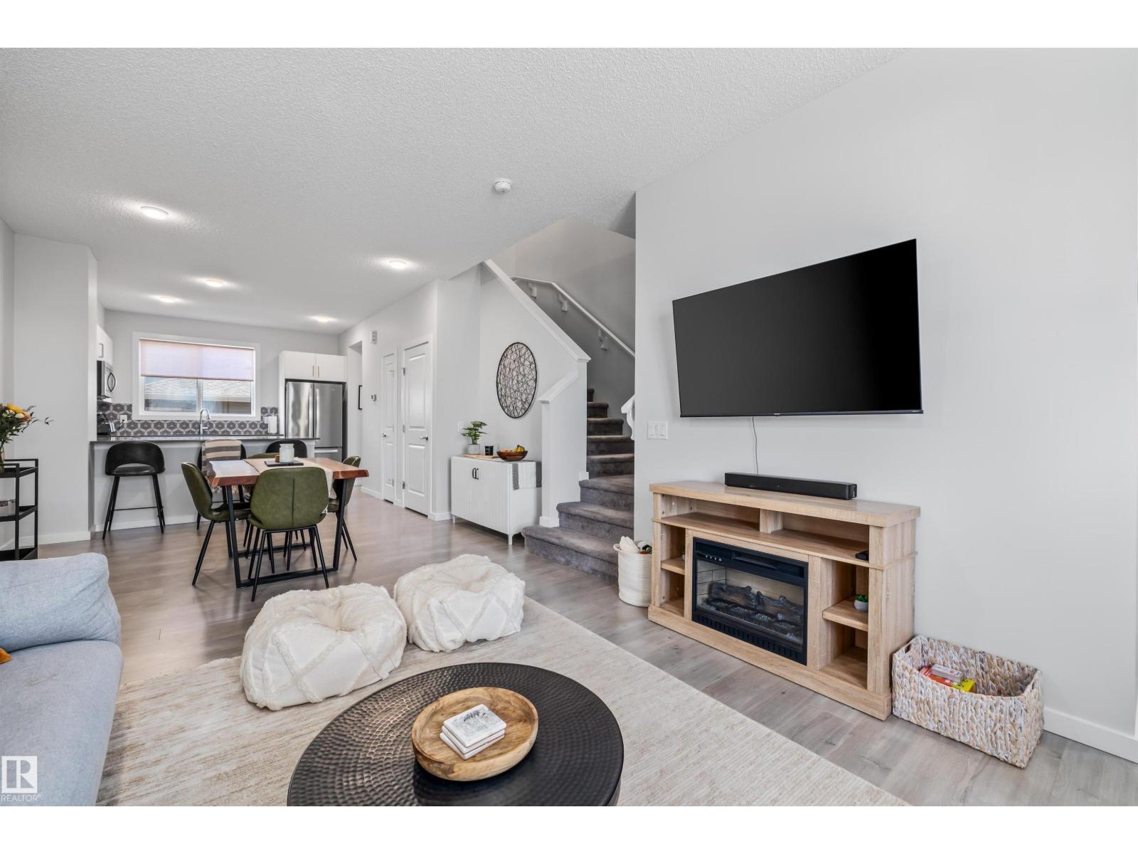 2097 Maple Rd Nw Nw, Edmonton, Alberta  T6J 1J2 - Photo 16 - E4459021