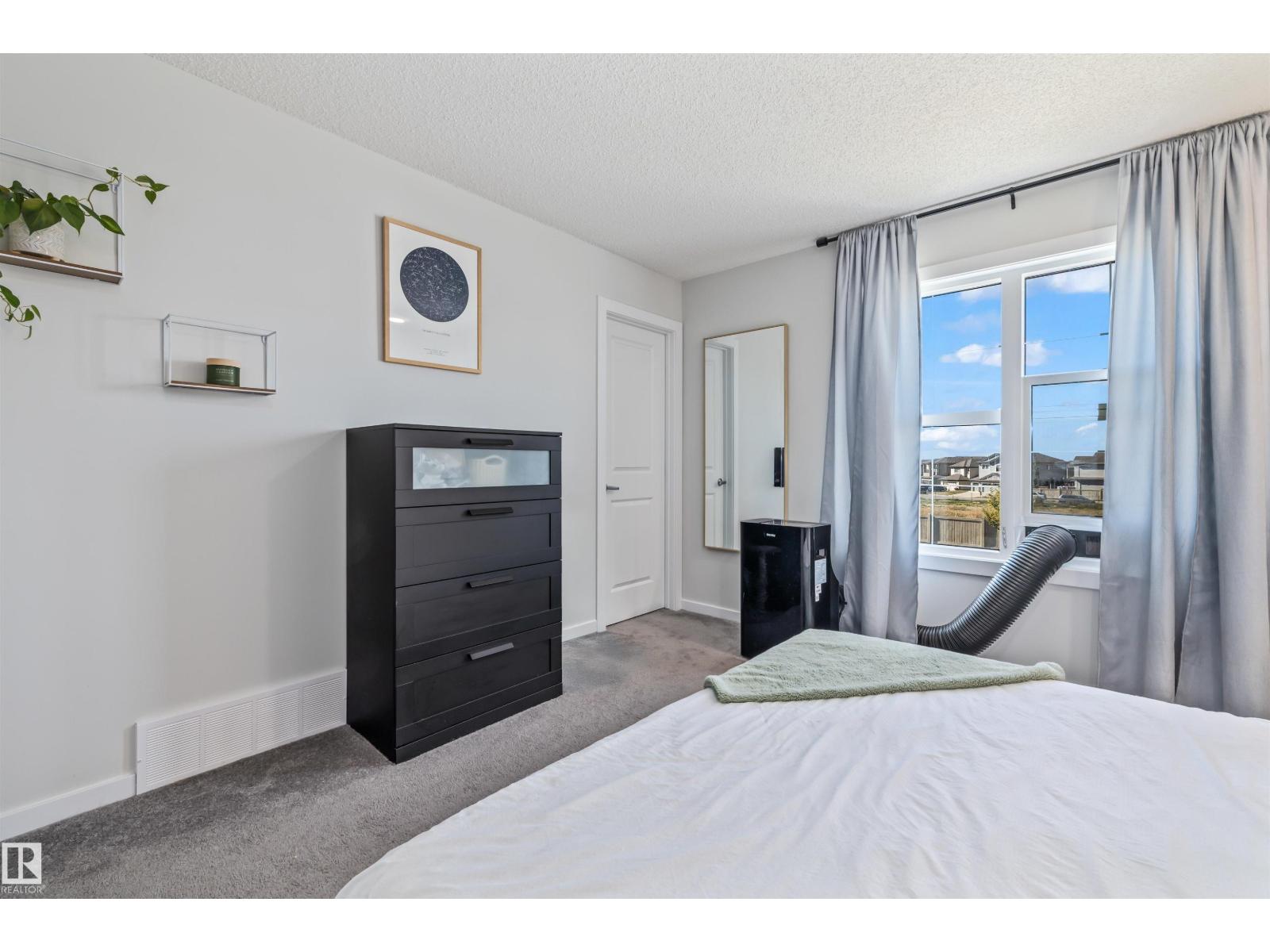 2097 Maple Rd Nw Nw, Edmonton, Alberta  T6J 1J2 - Photo 21 - E4459021
