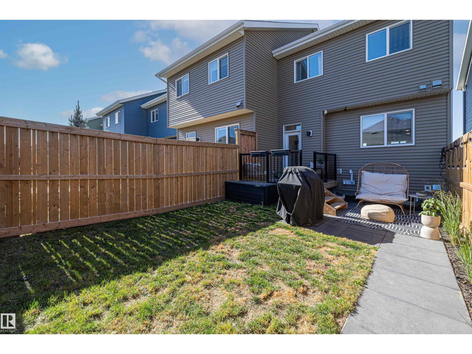 2097 Maple Rd Nw Nw, Edmonton, Alberta  T6J 1J2 - Photo 33 - E4459021