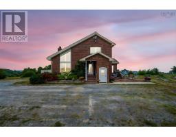 12809 1 Highway, Avonport, Ca