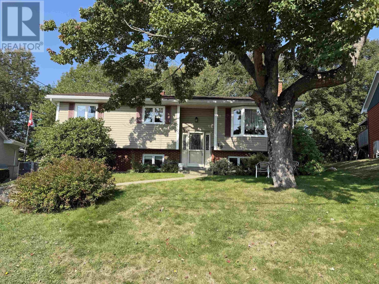 19 Eastwood Court, Cole Harbour, Nova Scotia