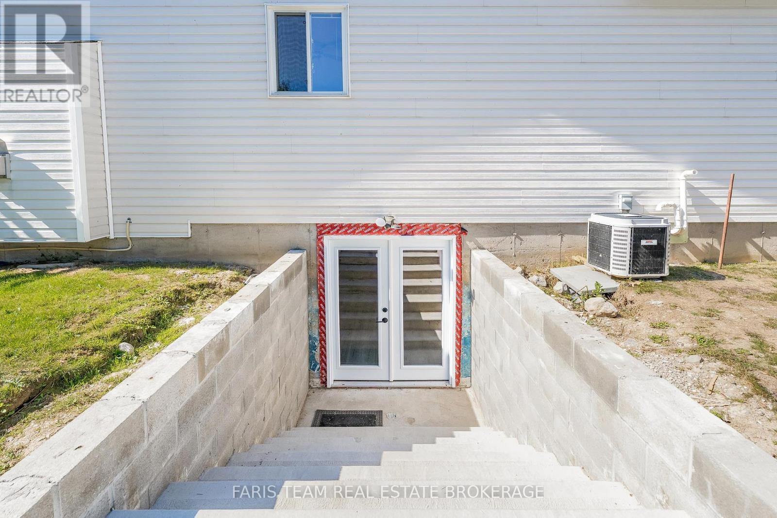4645 Orkney Beach Road, Ramara, Ontario  L3V 0S1 - Photo 39 - S12420569