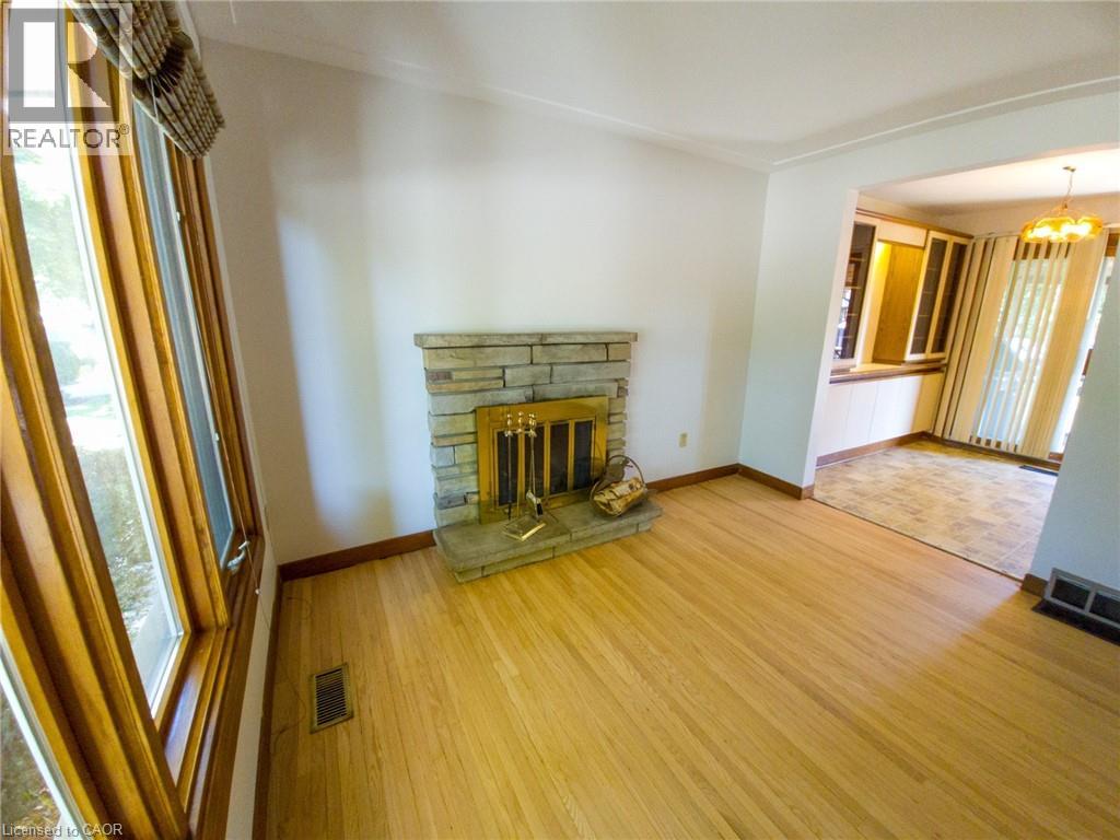 164 Laurier Avenue, Hamilton, Ontario  L9C 3S6 - Photo 11 - 40772188