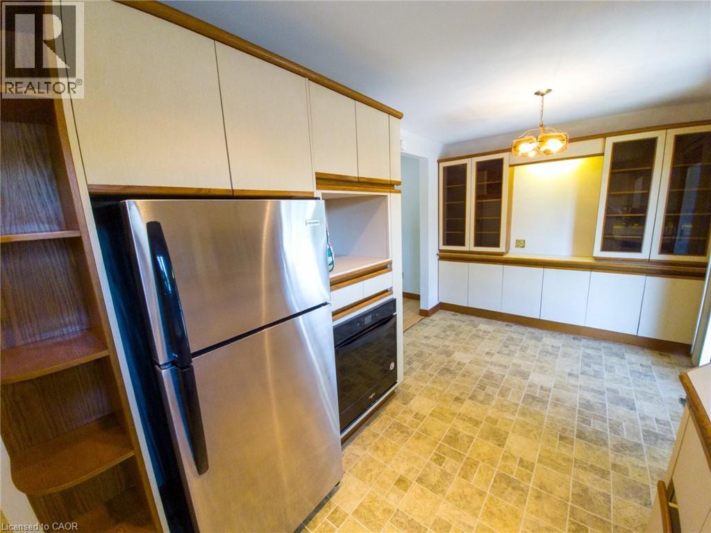 164 Laurier Avenue, Hamilton, Ontario  L9C 3S6 - Photo 13 - 40772188