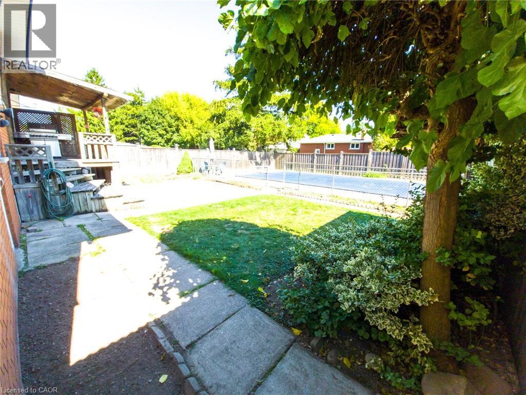 164 Laurier Avenue, Hamilton, Ontario  L9C 3S6 - Photo 38 - 40772188