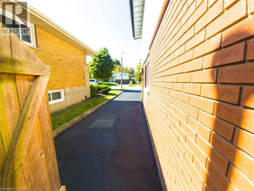 164 Laurier Avenue, Hamilton, Ontario  L9C 3S6 - Photo 39 - 40772188
