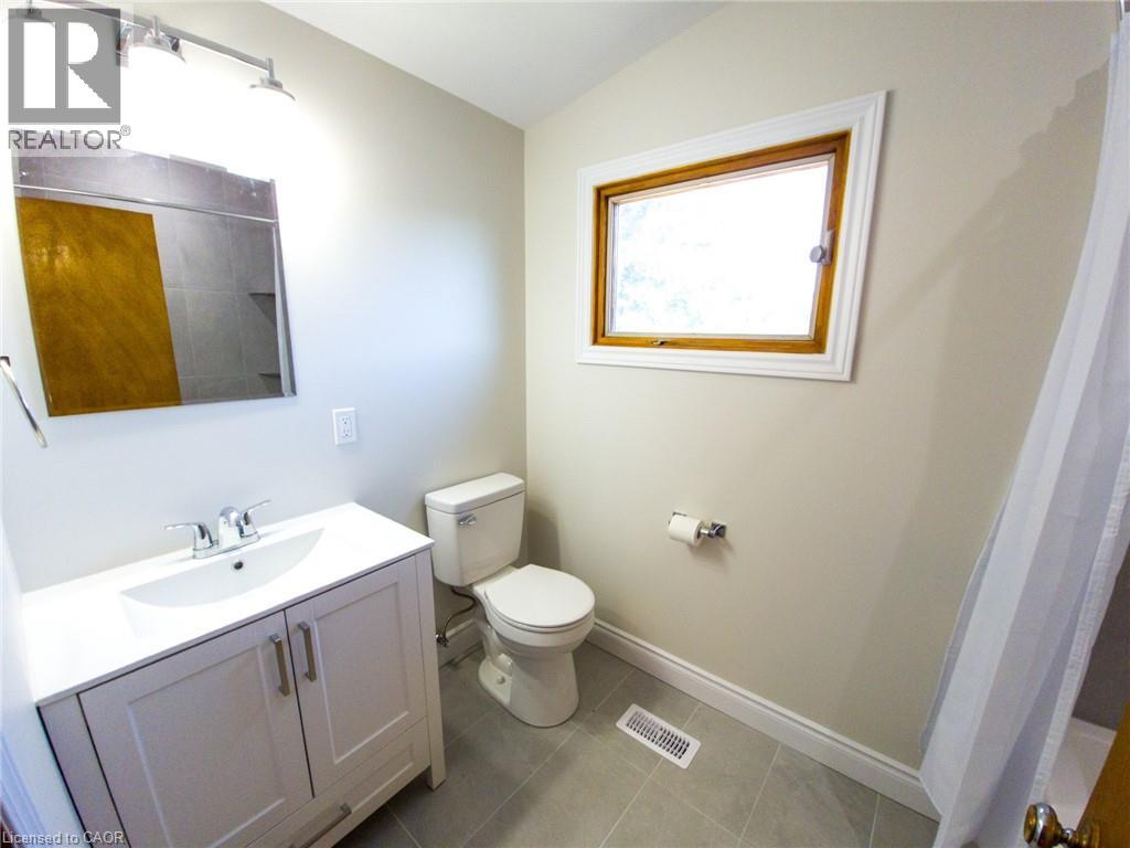 164 Laurier Avenue, Hamilton, Ontario  L9C 3S6 - Photo 9 - 40772188