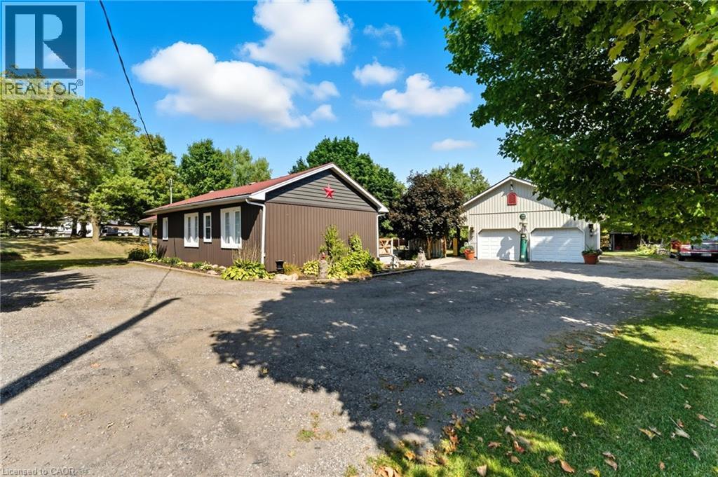 394 Bishopgate Road, Brantford, Ontario  N3R 0B8 - Photo 4 - 40770307