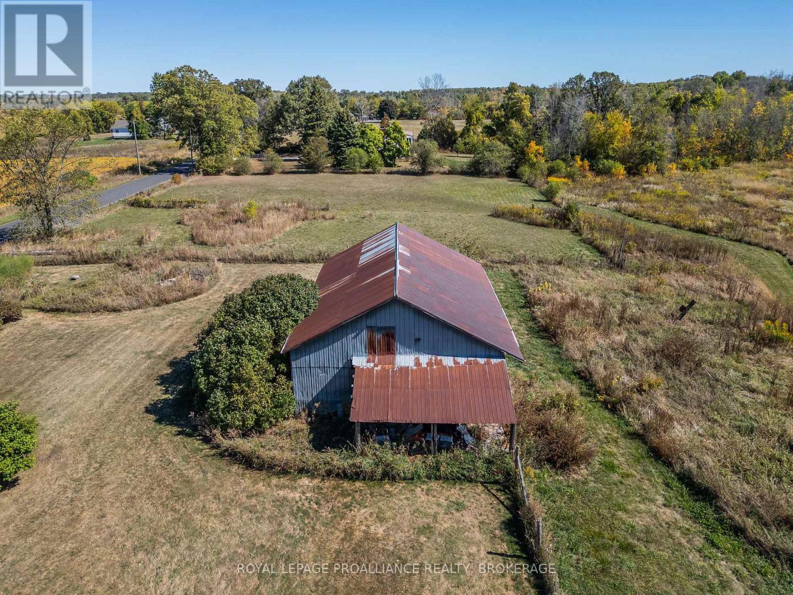 2292 Mcintyre Road, Loyalist, Ontario  K0H 1G0 - Photo 38 - X12420599