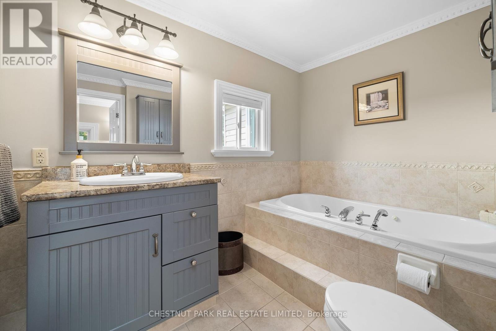 26 Centre Street, Prince Edward County (Picton), Ontario  K0K 2T0 - Photo 38 - X12420581
