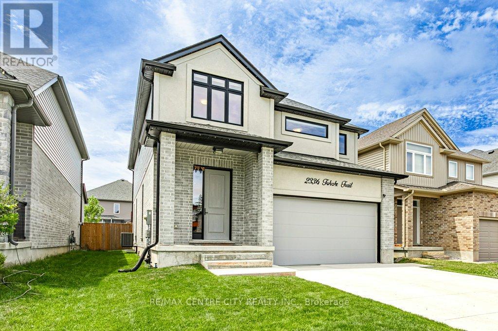 2336 Tokala Trail, London North, Ontario  N6G 0V6 - Photo 3 - X12420604