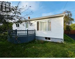20 Circular Road, Botwood, Newfoundland & Labrador