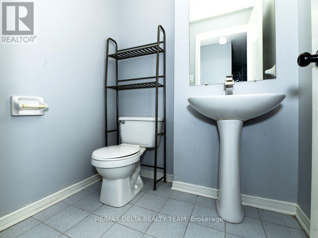 297 Stoneway Drive, Ottawa, Ontario  K2G 6E5 - Photo 18 - X12420603