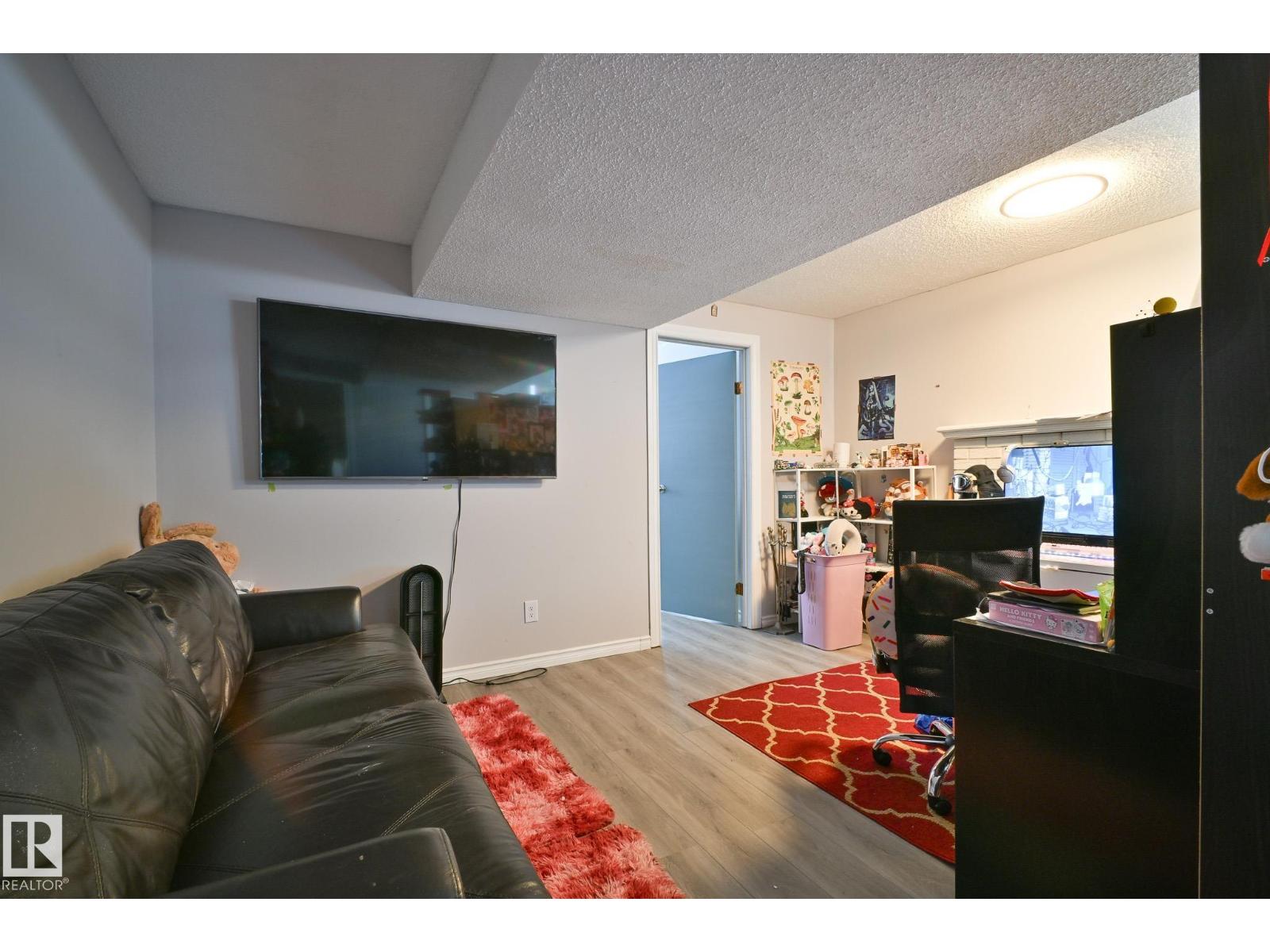 8304 157 Av Nw, Edmonton, Alberta  T5Z 2P8 - Photo 23 - E4451853