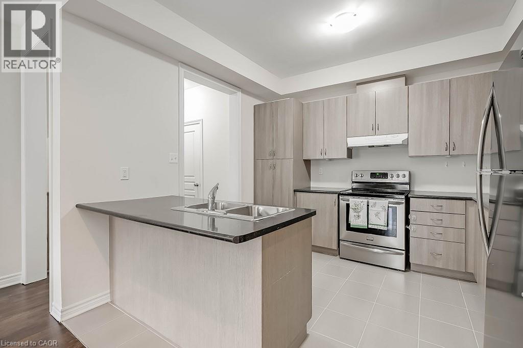 8 Hiscott Drive, Waterdown, Ontario  L8B 0A2 - Photo 18 - 40772406