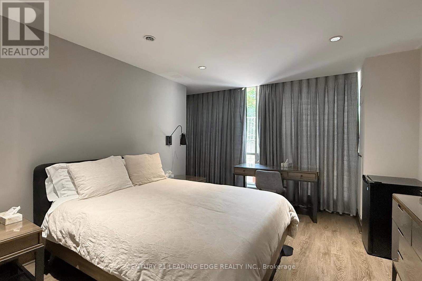 502 - 3 Mcalpine Street, Toronto, Ontario  M5R 3T5 - Photo 45 - C12290640