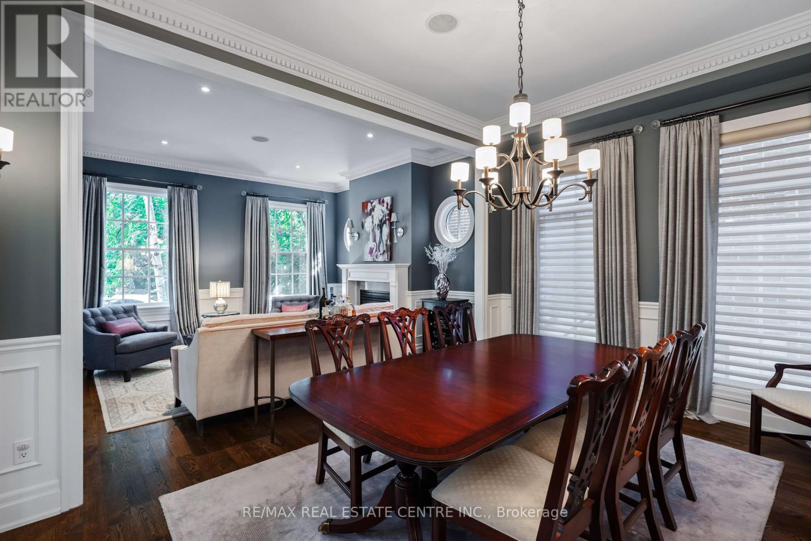 14 St. Phillips Road, Toronto, Ontario  M9P 2N6 - Photo 11 - W12407129