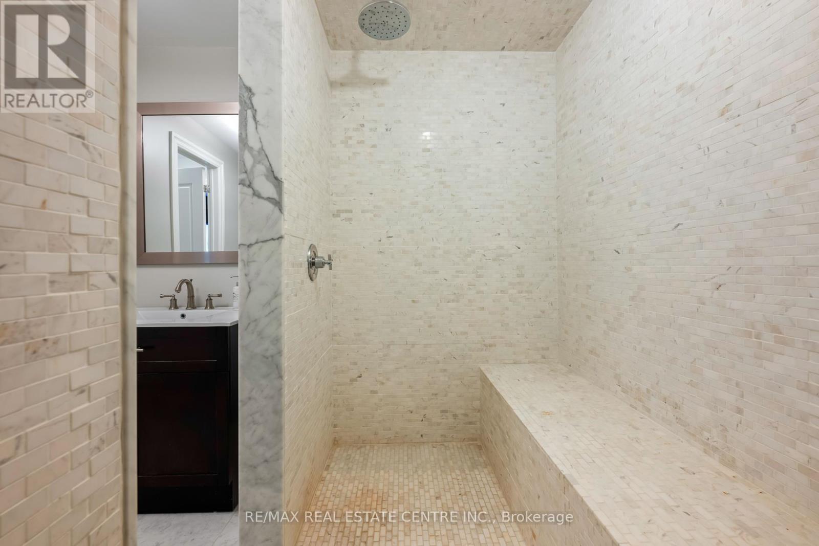 14 St. Phillips Road, Toronto, Ontario  M9P 2N6 - Photo 44 - W12407129