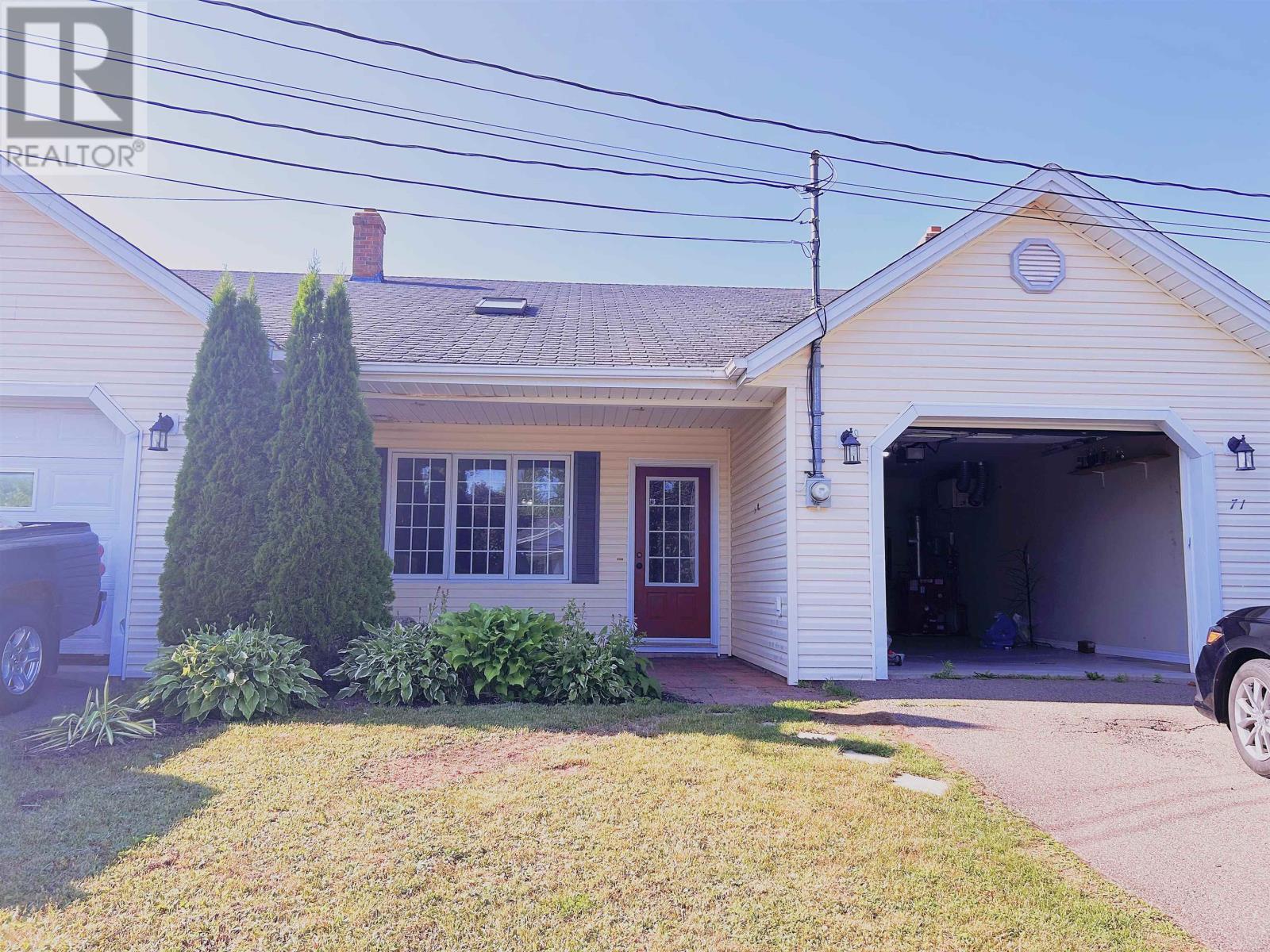 71 Lowther Drive, Cornwall, Prince Edward Island  C0A 1H0 - Photo 1 - 202524046