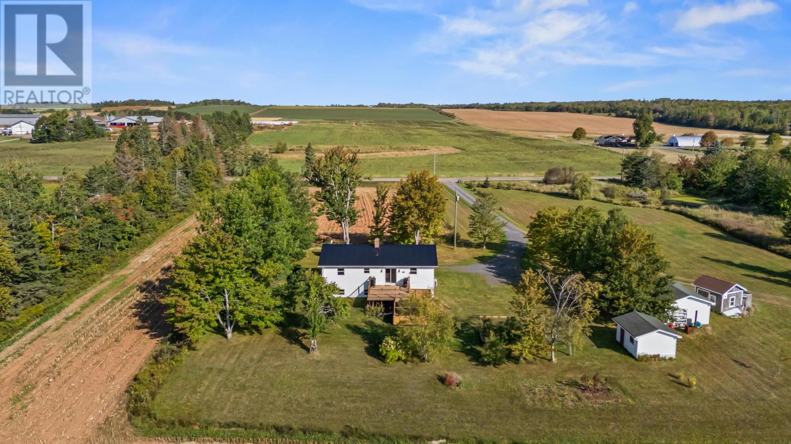 508 Village Green Road, Village Green, Prince Edward Island  C1B 3T9 - Photo 9 - 202524050