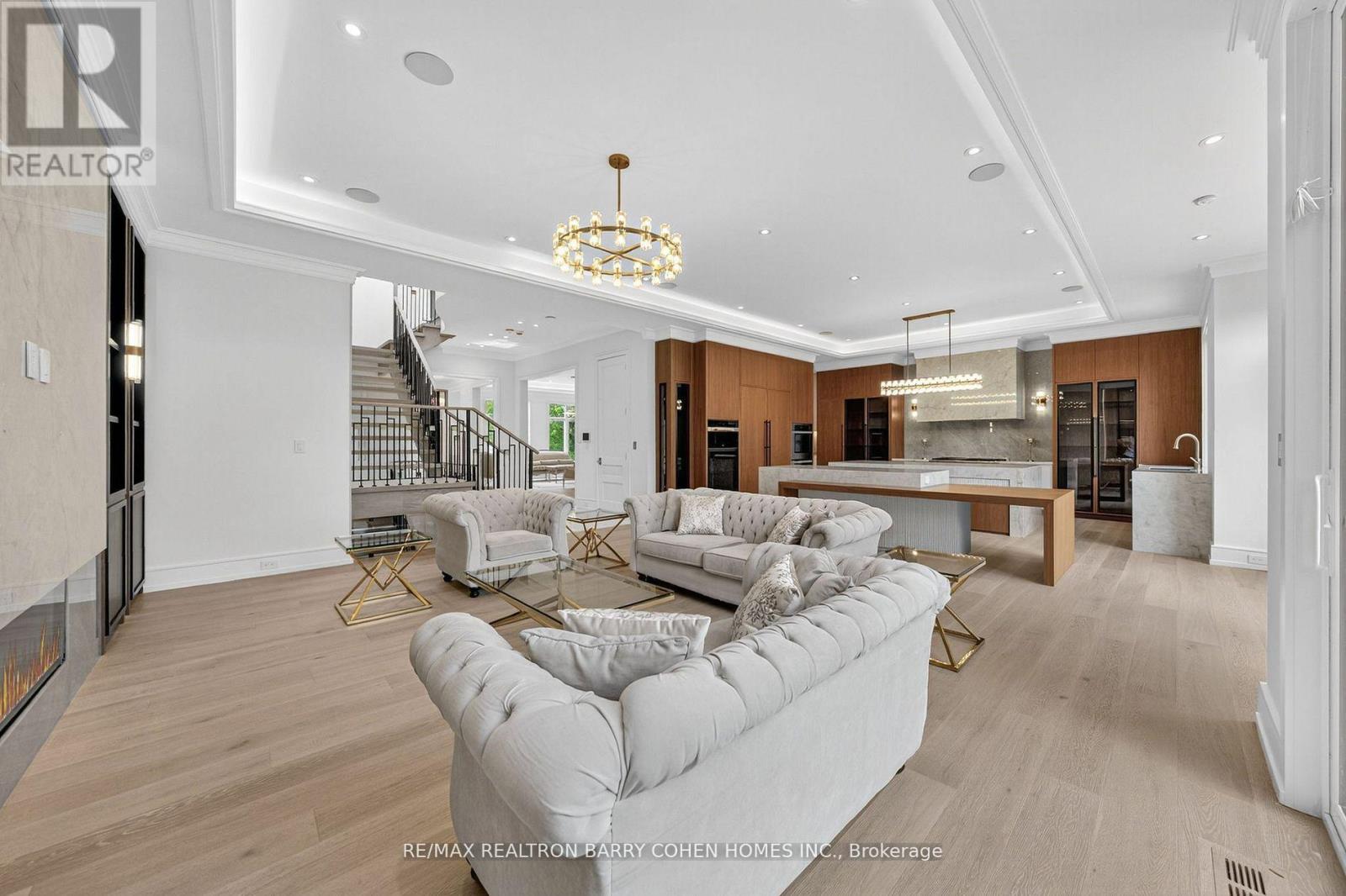 35 Foursome Crescent, Toronto, Ontario  M2P 1W1 - Photo 16 - C12420602