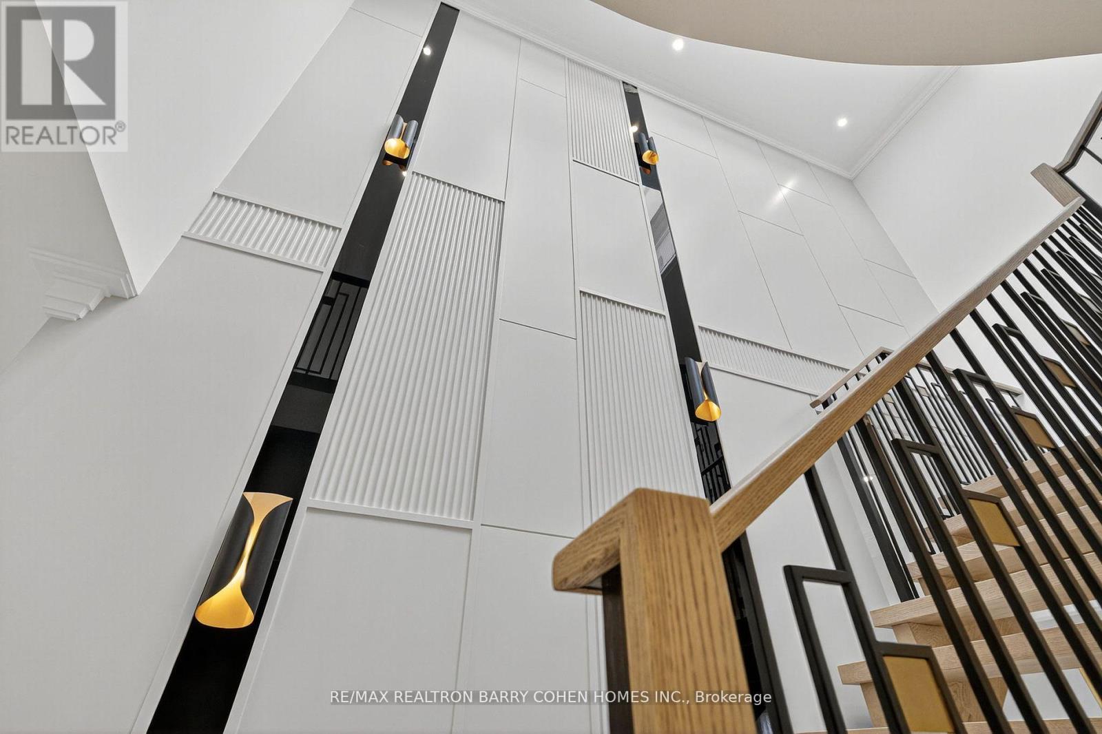 35 Foursome Crescent, Toronto, Ontario  M2P 1W1 - Photo 24 - C12420602