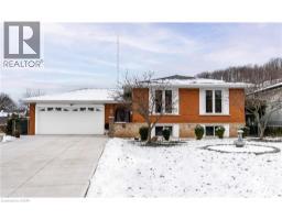 417 QUIGLEY Road, Hamilton, Ontario