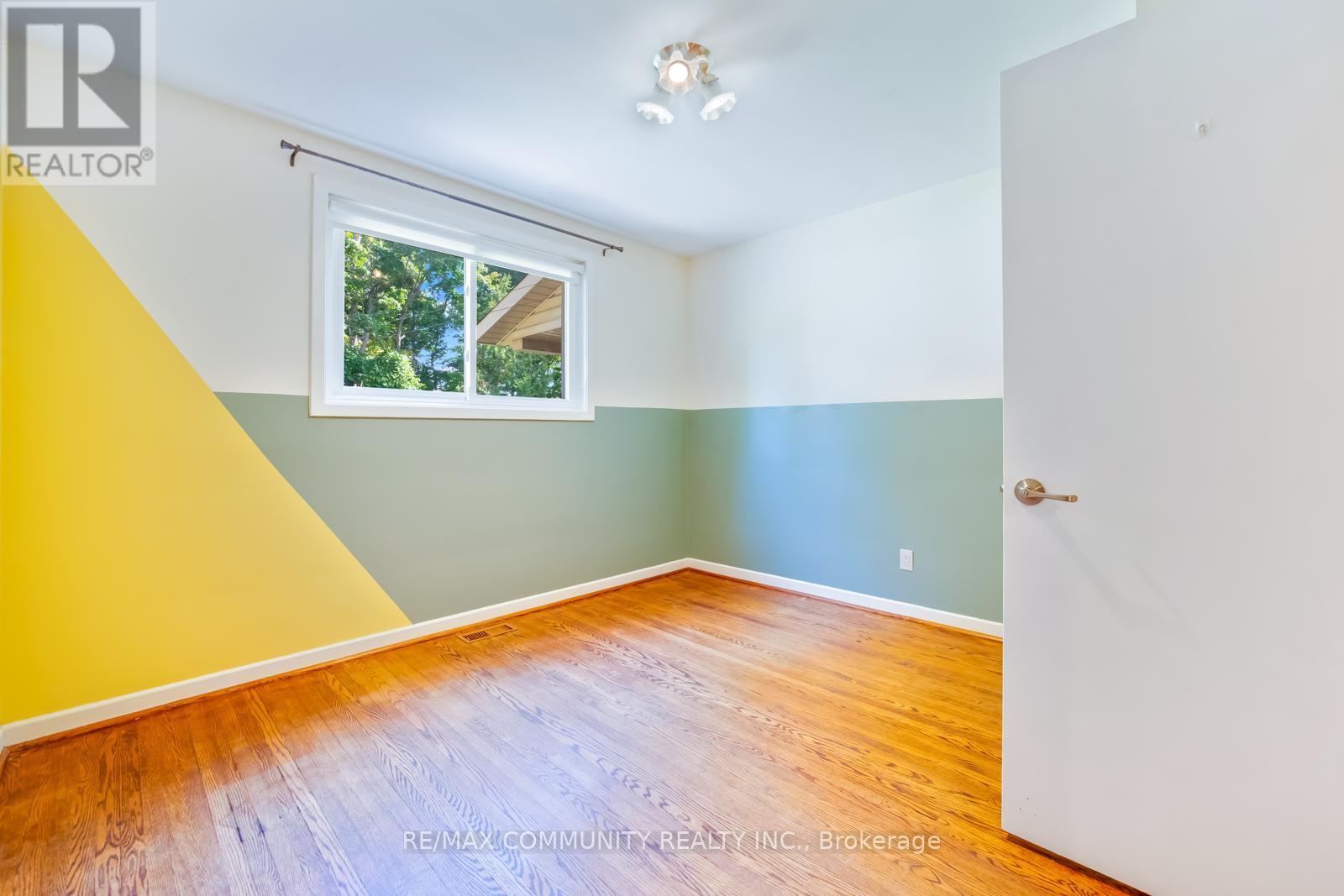 11 Presley Avenue, Toronto, Ontario  M1L 3P4 - Photo 15 - E12420597