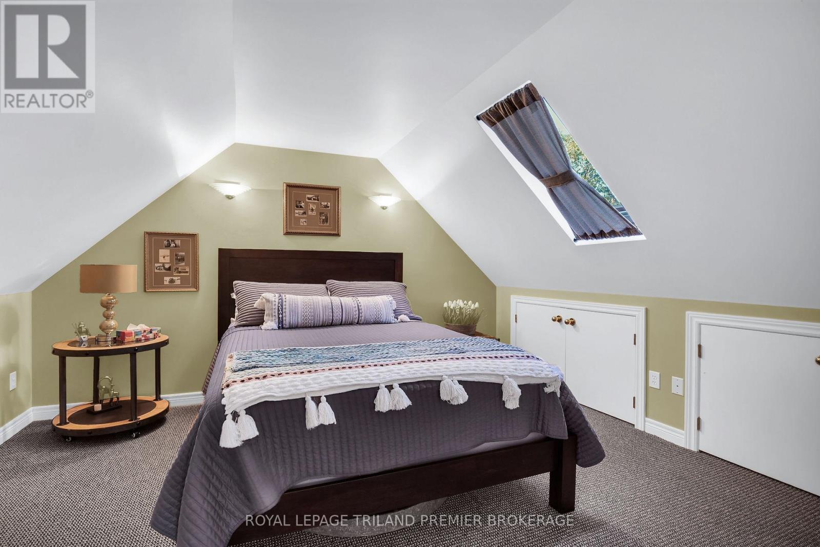 9941 Nipigon Street, Lambton Shores, Ontario  N0M 2L0 - Photo 22 - X12420609