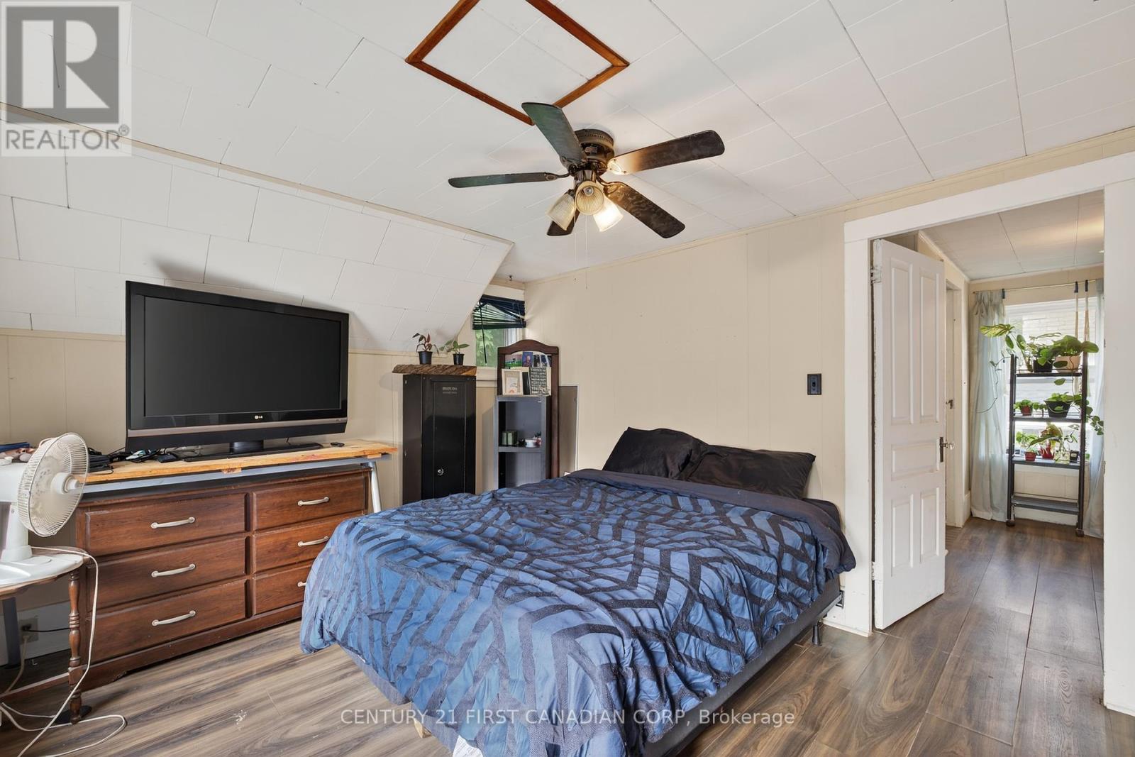 247 Ridout Street, West Elgin, Ontario  N0L 2C0 - Photo 25 - X12420658