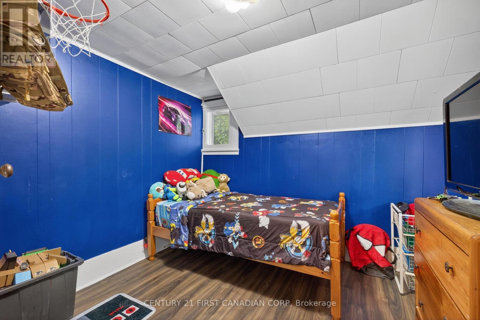 247 Ridout Street, West Elgin, Ontario  N0L 2C0 - Photo 27 - X12420658