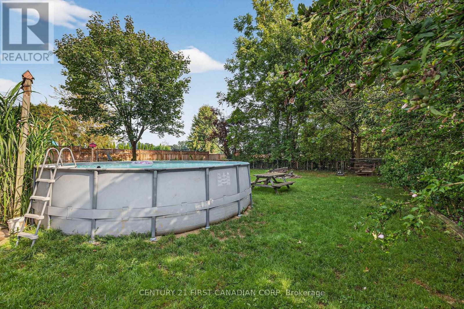 247 Ridout Street, West Elgin, Ontario  N0L 2C0 - Photo 34 - X12420658