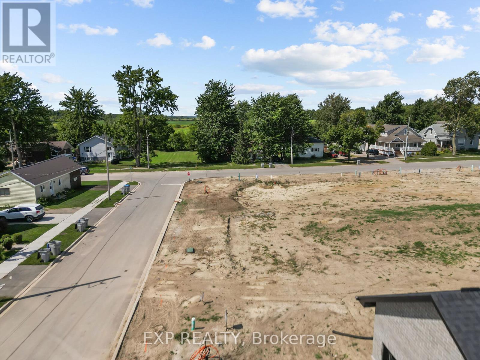 409 Ontario Street, Warwick, Ontario  N0M 2S0 - Photo 27 - X12420675