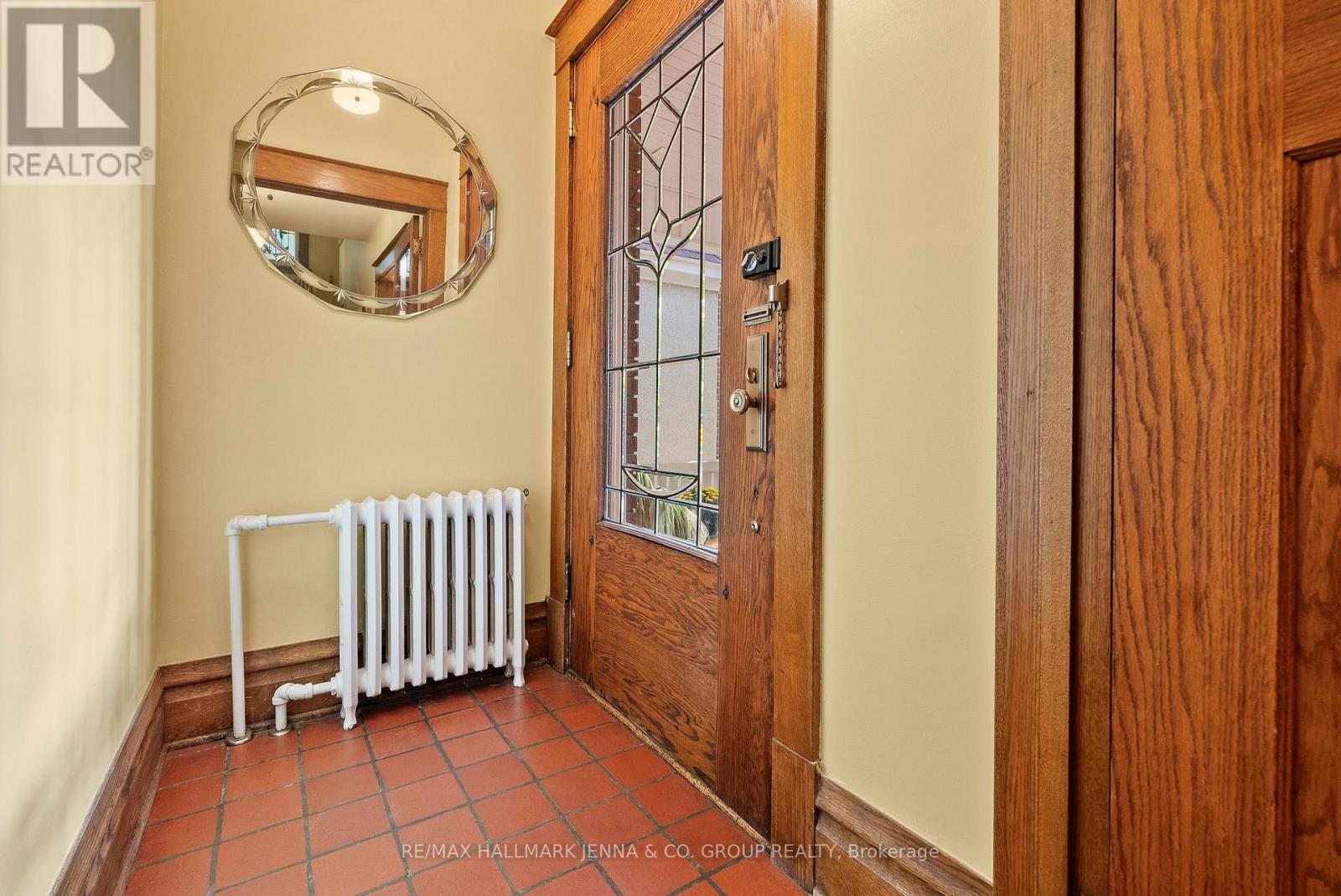 213 Glebe Avenue, Ottawa, Ontario  K1S 2C8 - Photo 4 - X12420615