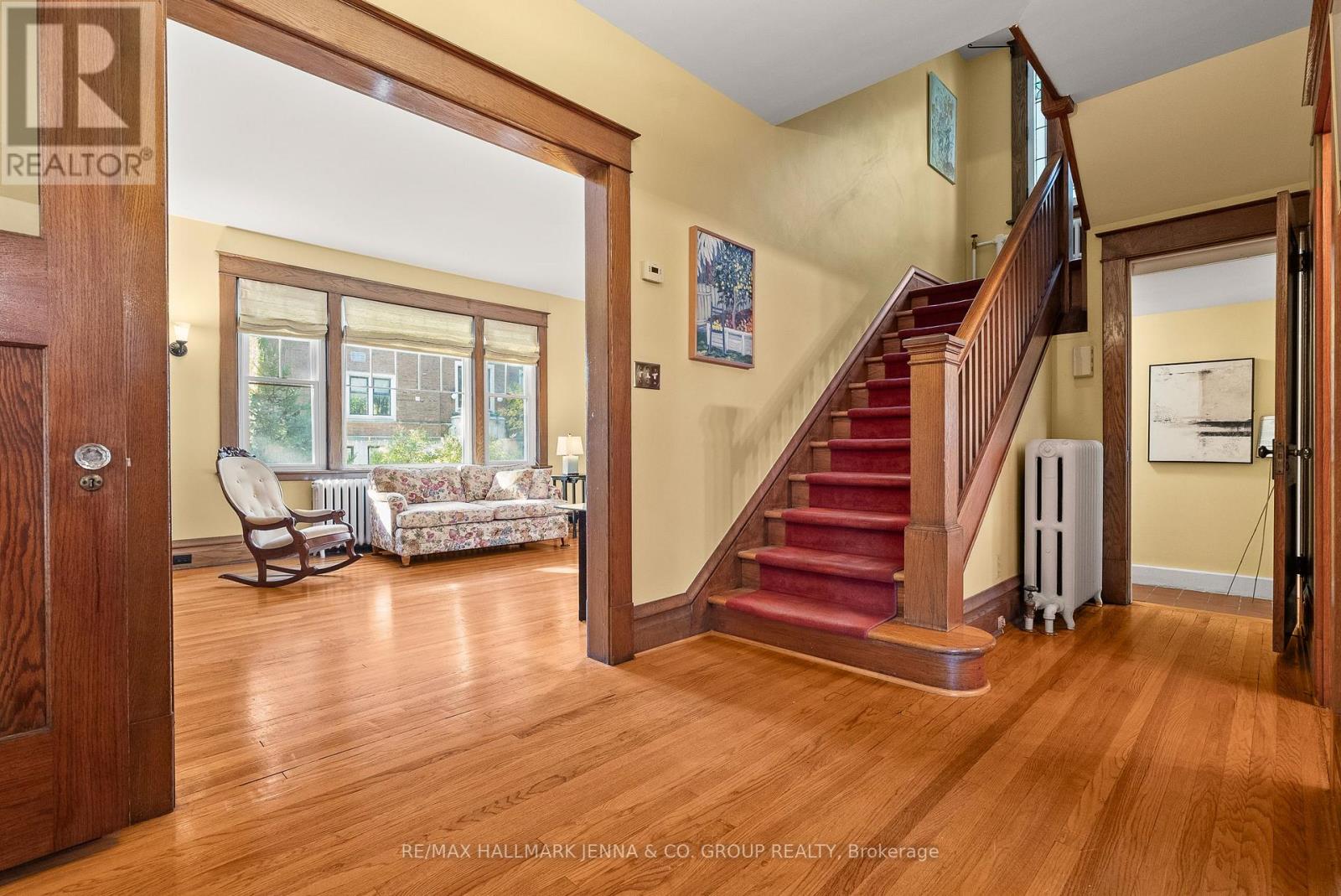 213 Glebe Avenue, Ottawa, Ontario  K1S 2C8 - Photo 6 - X12420615