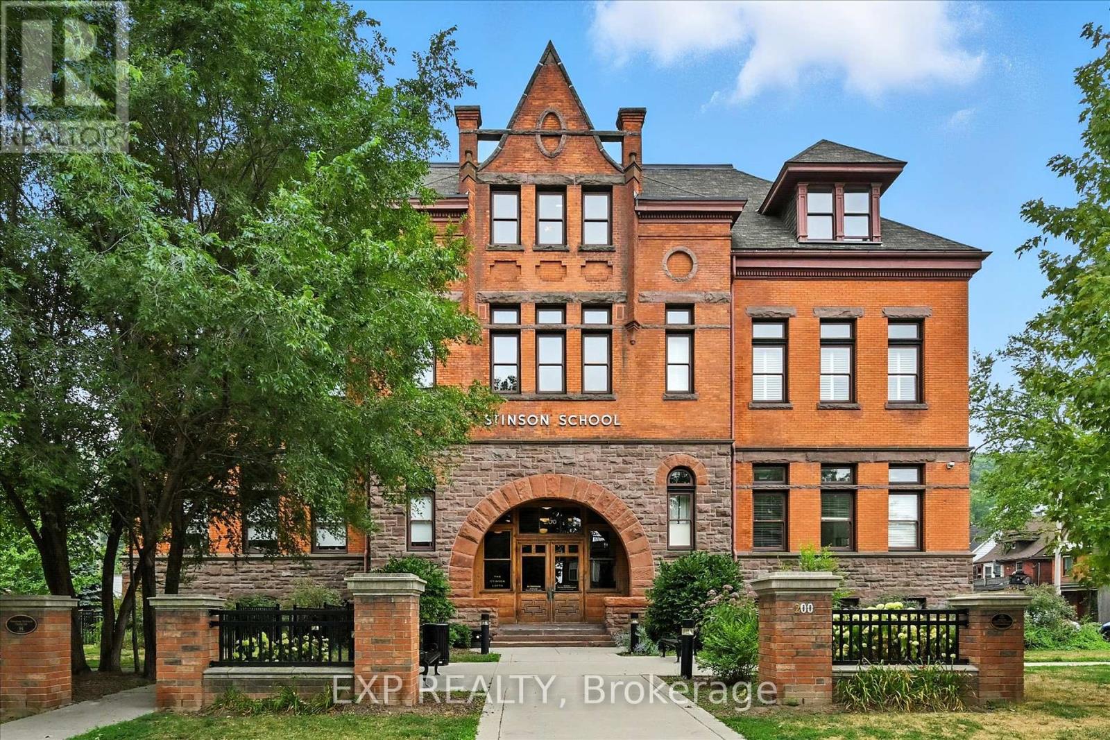 204 - 200 STINSON STREET, Hamilton, Ontario