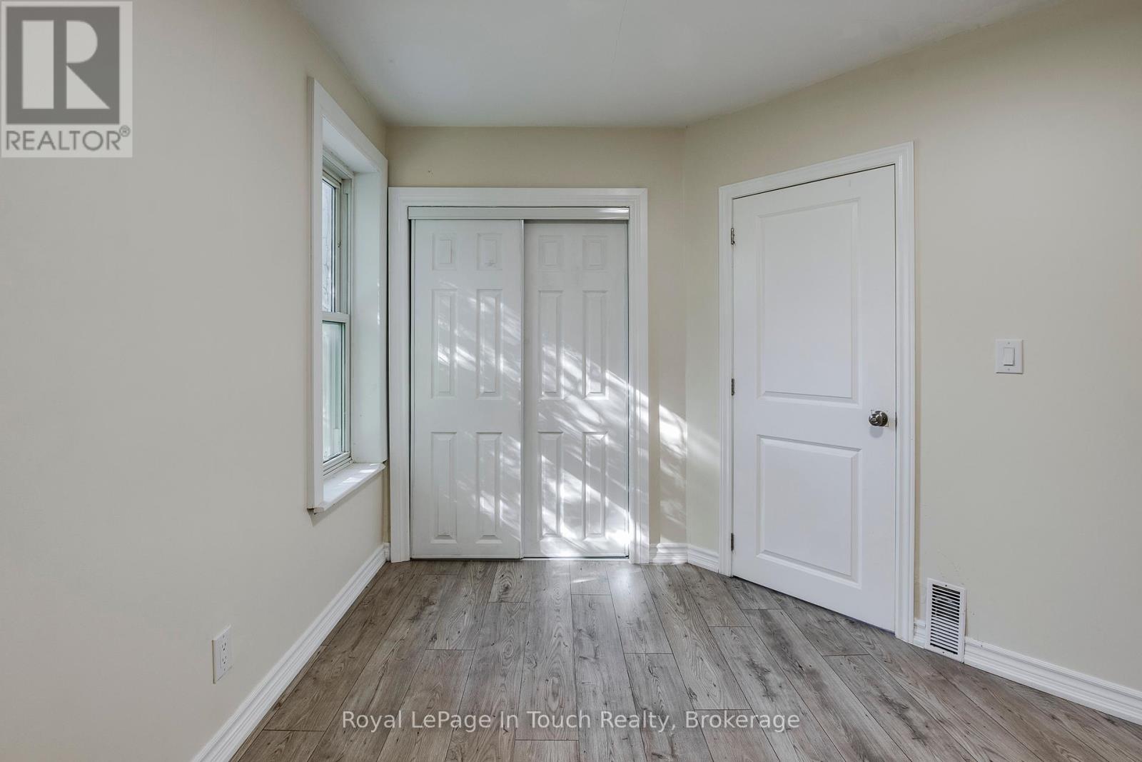 63 Fifth Street E, Midland, Ontario  L4R 3V4 - Photo 19 - S12420655
