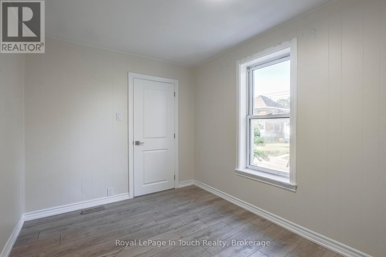 63 Fifth Street E, Midland, Ontario  L4R 3V4 - Photo 23 - S12420655